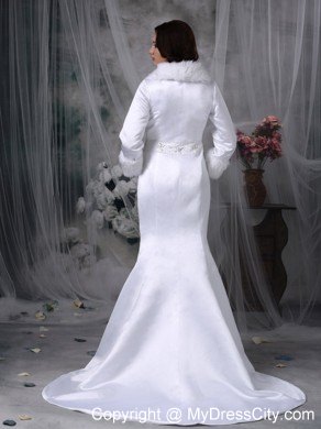 Long Sleeves Beaded Mermaid Winter Wedding Bridal Gown with Faux Fur Collar