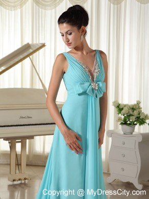 Sexy Blue V-neck Beading Prom Pageant Dress with Brush Train