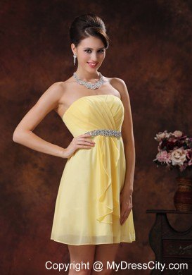 Yellow Short Party Dress With Beaded and Ruched Decorate