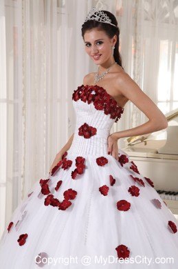 White Tulle Beaded Decorate and Appliques Quinceanera Dress