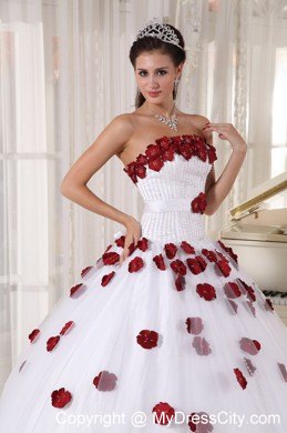 White Tulle Beaded Decorate and Appliques Quinceanera Dress