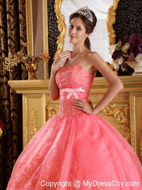 Watermelon Red Strapless Quinceanera Dress with Appliques