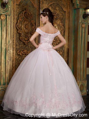 Light Pink Off The Shoulder Appliques Organza Sweet 15 Dresses