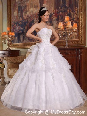 White Sweetheart Organza Ruffled Quinceanera Dress