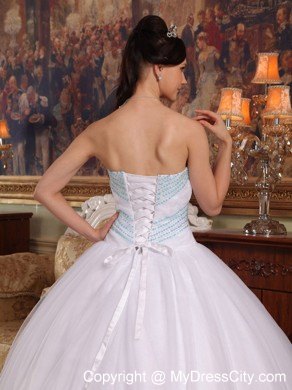 Hot White Floor-length Organza Beaded Quinceanera Dress