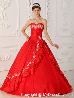 Red A-Line Sweetheart Embroidery Quinceanera Dress