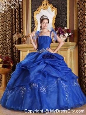 Blue Spaghetti Straps Organza Appliques Sweet 15 Dresses