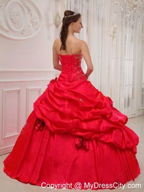 Red Sweetheart Taffeta Quinceanera Dress with Flowers