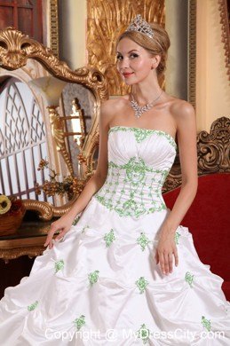 White Taffeta Quinceanera Dress with Green Appliques