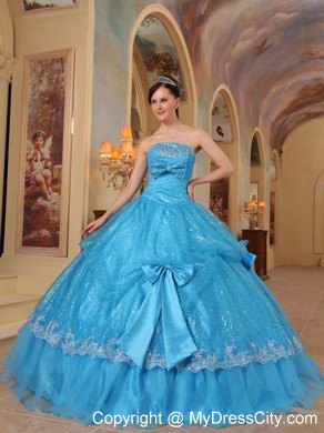 Sequins and Organza Teal Quinceanera Gowns with Bows