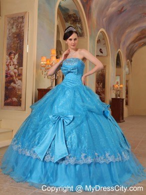 Sequins and Organza Teal Quinceanera Gowns with Bows