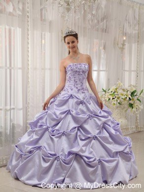 Lilac Strapless Appliques Quinceanera Dress for Girls