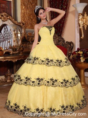 Yellow Fitted Strapless Sweet16 Dress with Black Appliques