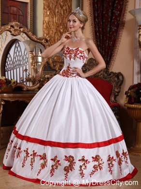 Satin White Custom Size Appliques Quinceanera Dresses