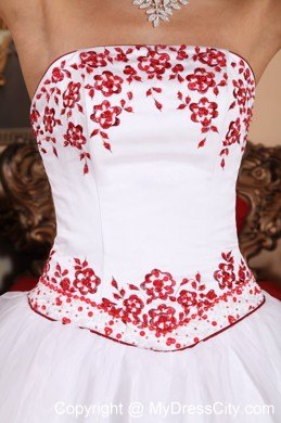 Embroidery Puffy White Quinceanera Dress for Spring