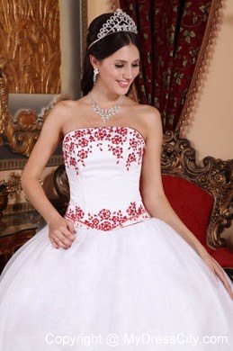 Embroidery Puffy White Quinceanera Dress for Spring