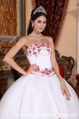 Embroidery Puffy White Quinceanera Dress for Spring