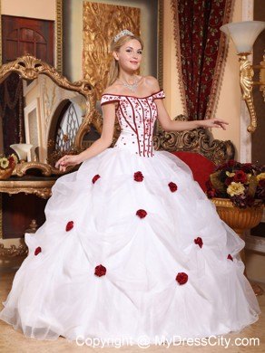 Off The Shoulder White Taffeta and Organza Quinceanera Gowns