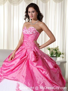 Noble Pink and White Sweetheart Taffeta Quinceanera for Girls