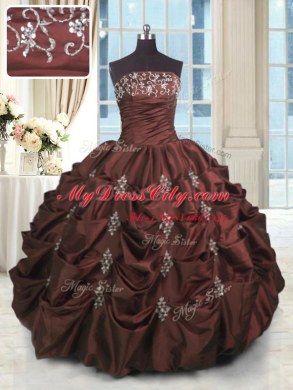 Pick Ups Floor Length Burgundy Vestidos de Quinceanera Strapless Sleeveless Lace Up