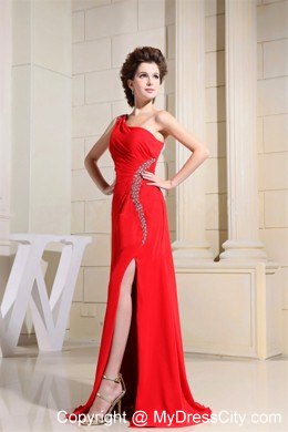 Red One Shoulder Appliques Evening Dress with High Slit