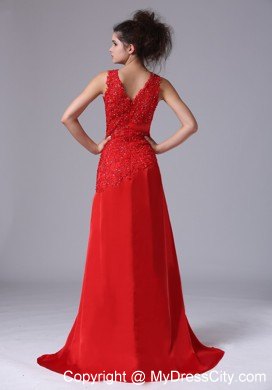 2013 Dazzling Chiffon Beading Brush Train V-neck Red Prom Dress