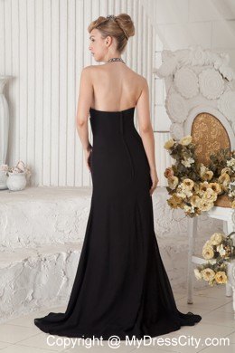 Brush Train Chiffon Empire Halter Beading Black Dress for Prom