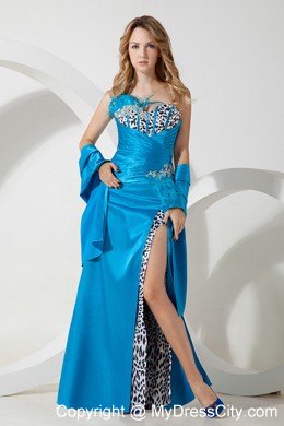 Sky Blue Taffeta and Leopard Feather Decorated Prom Dress