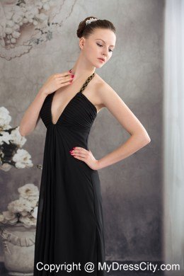 Sexy Black Halter Top Neck Long Beading Empire Prom Dress