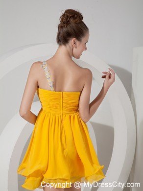 Appliques One Shoulder Yellow Chiffon Beading Homecoming Dress