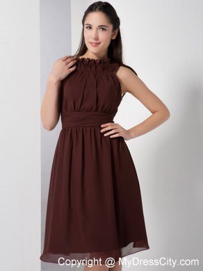 Bateau Bow Knee-length Bridesmaid Dresses in Brown