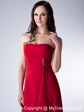 Sheath Strapless Ruching Bridesmaids Dresses with Beading