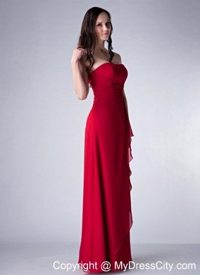 Sheath Strapless Ruching Bridesmaids Dresses with Beading