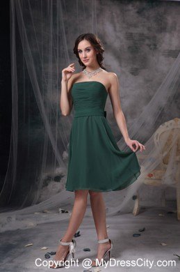 Simple Ruched A-line Strapless Bridesmaids Dresses with Bowknot Back