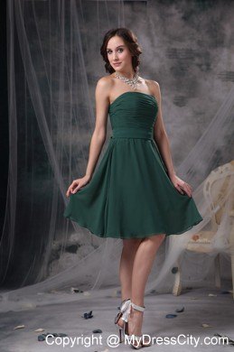 Simple Ruched A-line Strapless Bridesmaids Dresses with Bowknot Back