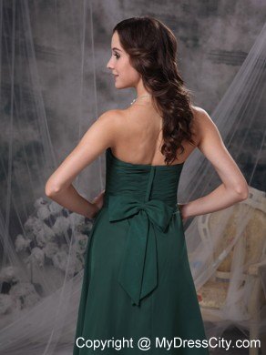 Simple Ruched A-line Strapless Bridesmaids Dresses with Bowknot Back