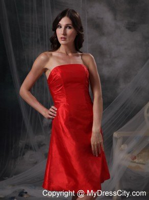 Strapless Knee-length Column Ruching Bridesmaid Dresses in Red