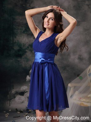 Ruching V-neck Short Bridesmaid Dress with Sash and Bowknot