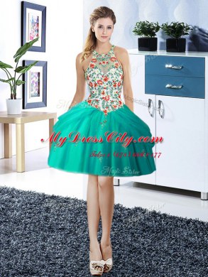 Sumptuous Three Piece Halter Top Sleeveless Tulle 15th Birthday Dress Embroidery and Pick Ups Lace Up