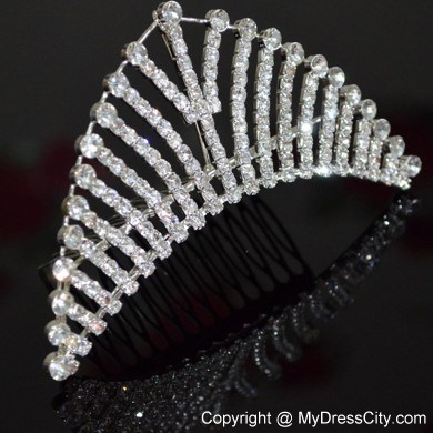 Lovely Alloy With Rhinestone Tiara