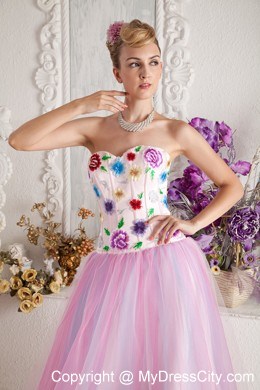 Colorful Appliques Sweetheart Tulle Layers Prom Gown for 2013