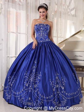 Blue Strapless Ball Gowns Embroidery Satin 2013 Dress for Quince