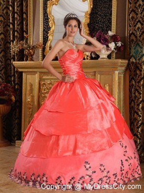 Watermelon Red Sweetheart Ruches Appliques Quinceanera Dress