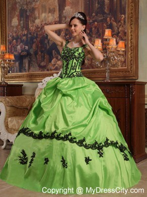 Spring Green Quinceanera Dress with Straps pick-ups Taffeta