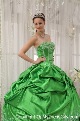 Spring Green Ball Gowns Strapless Taffeta Puffy Quinceanera Dress