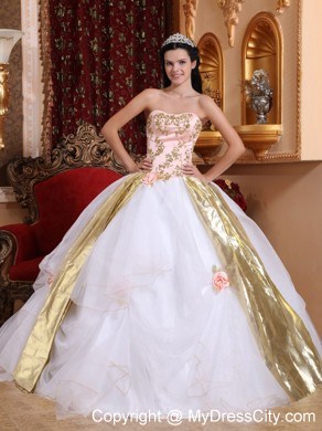 White Strapless Organza Beading and Appliques Quinceanera Dress