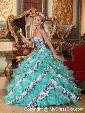 Luxurious Multi-color Quinceanera Gowns with layers and Printing