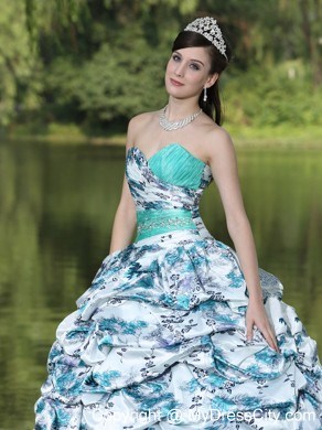 Fashionable Multi-color Quinceanera Dress with Sweetheart Ruffles