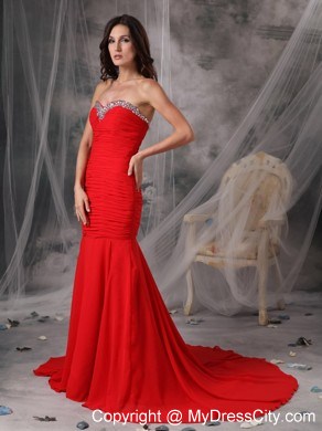 Elegant Red Trumpet Sweetheart Court Train Beaded Evening Dress