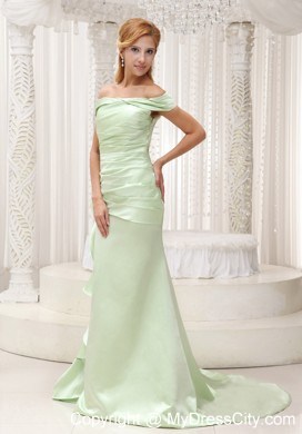 Off The Shoulder Ruched Brush Train Evening Dress with Bowknot On Side